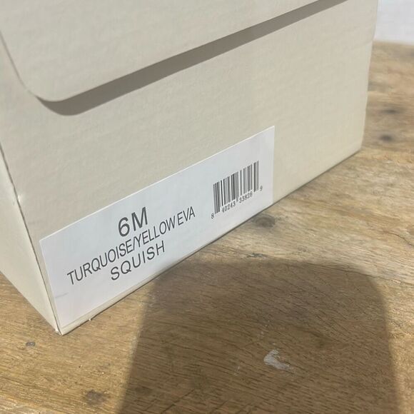 J/slides squish Eva comfort pool side slides slip on sandals turquoise yellow‎ - Picture 8 of 8